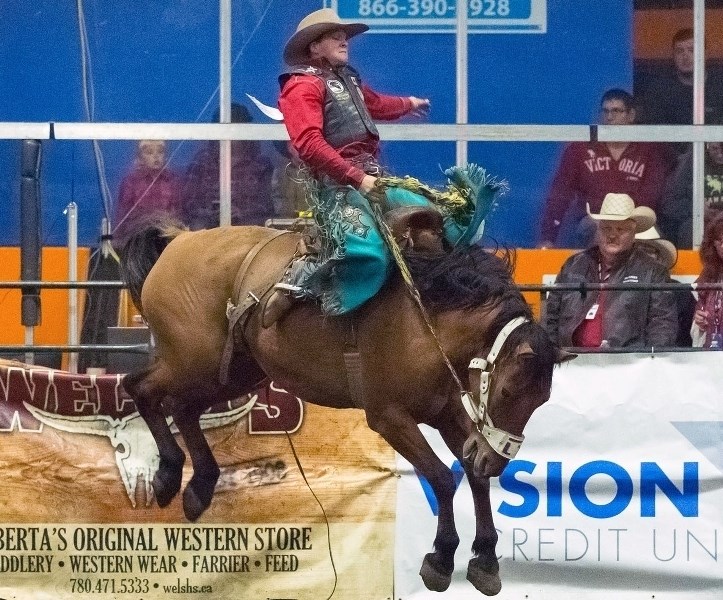 Lane Cust posted a score of 79.50 at the LRA Finals in St. Paul earlier this month