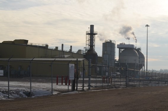 In 2015, Imperial Oil increased production at their new Nabiye expansion.