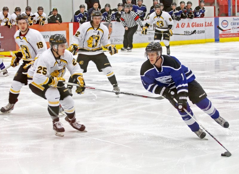 Ice forward Dillon Kalinski (#11) picked up two goals in their Saturday night win over Killam. The Ice faced a tough 3-2 OT loss to Onion Lake the following night.