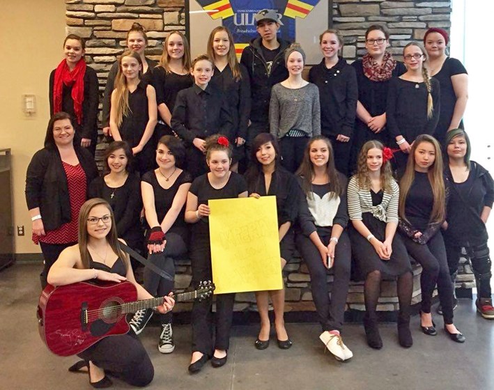 Students from across NLSD had the chance to join Johnny Reid on stage and perform on Feb. 24.