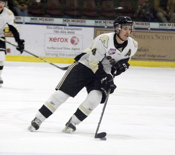 Derek Brown is back on the ice following a hand injury earlier in the season.