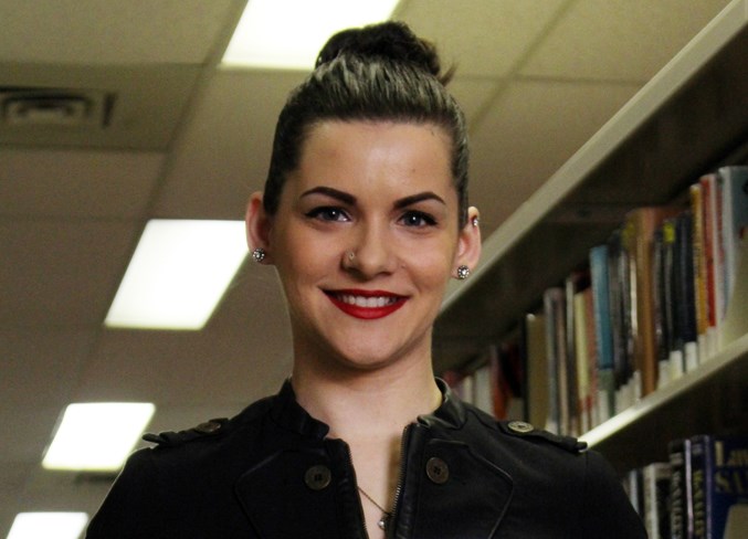 15.comm.author