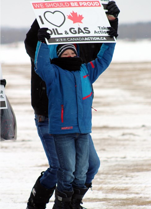  Austin Saylor shows his support for Canadian oil and gas.