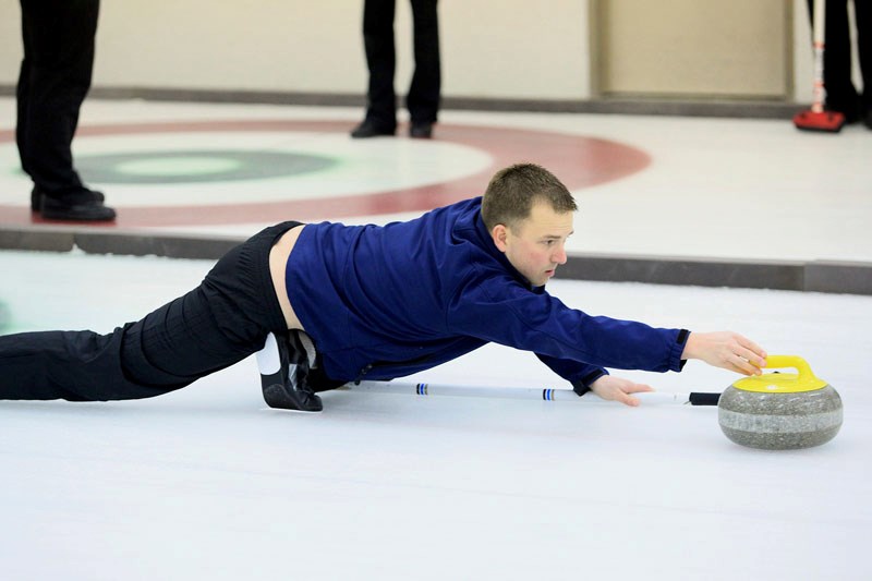 Dennis Vallee, skip for Team Vallee in action during the Mallaig mixed bonspiel at the Mallaig Curling Club on Sunday afternoon.