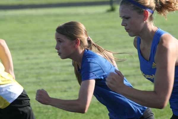 Jocelyn Laramee recently represented Team Alberta at a Tri-province meet held in Regina. Laramee ended the competition will a bronze medal finish in the javelin event.