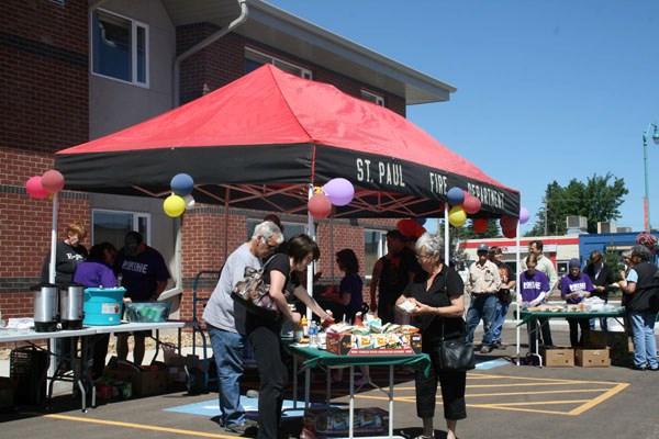 The opening for Portage College&#8217;s student housing last Thursday allowed people to come by and have a look at the new building and enjoy a free barbecue as well.