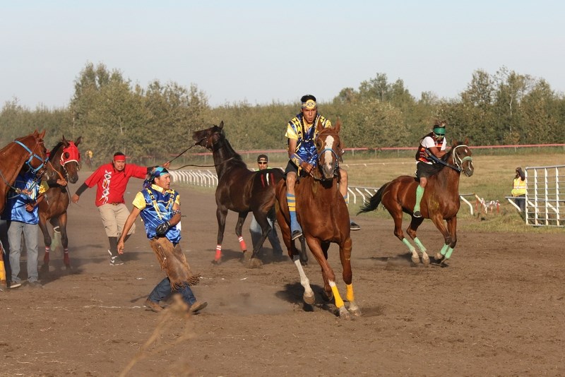 The Indian Relay Race closed off Saturday&#8217;s events in Saddle Lake, following the chuckwagon races.