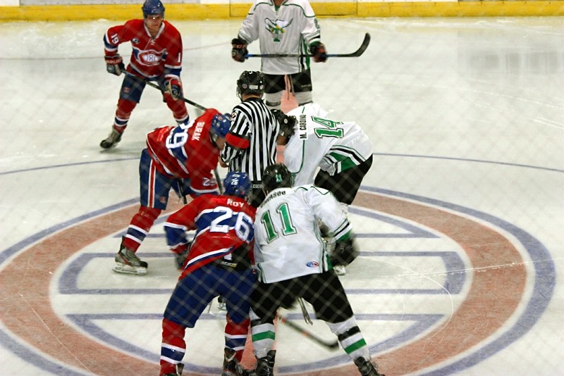 The Jr. B Canadiens went into the third period strong, but fell to the T-Birds by a score of 2-1 on Dec. 23.