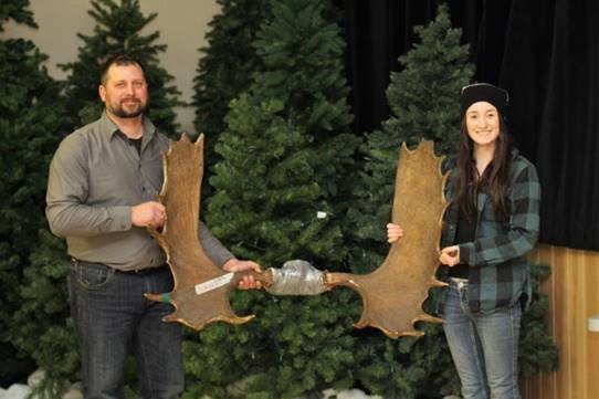  Ashlynn Plamondon—the winner of largest moose category