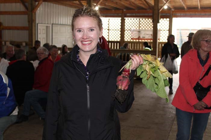  Look what Laila Goodridge found at the Veggie Contest!