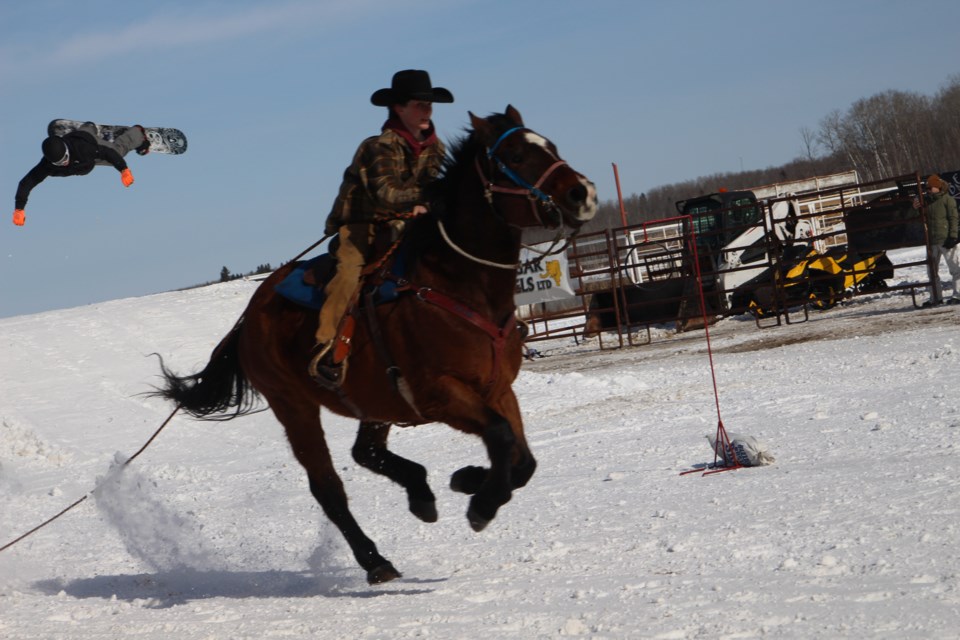 The competition began with a sprint demo run.