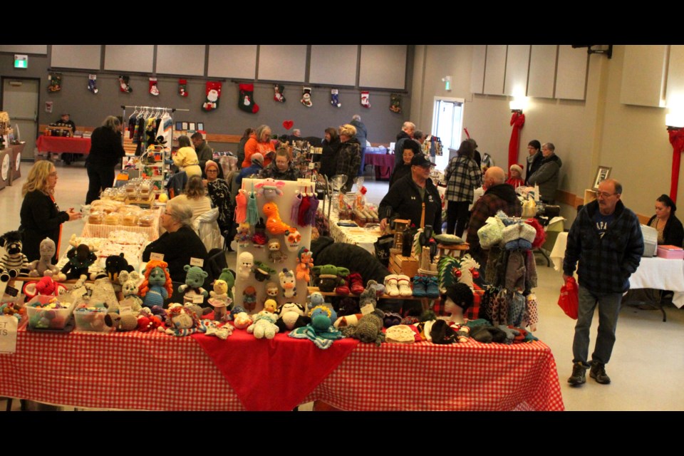 Shoppers and vendors at the Lac La Biche Farmers Market inside of the Lakeland Agricom on Friday, Nov. 29. Chris McGarry photo. 