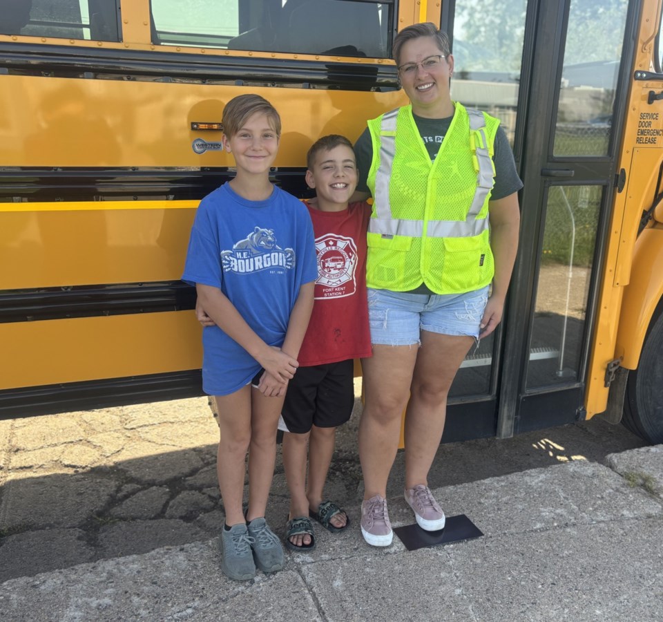meet-the-bus