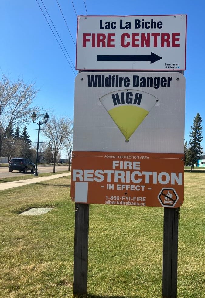 sign-fire-ban-may-1