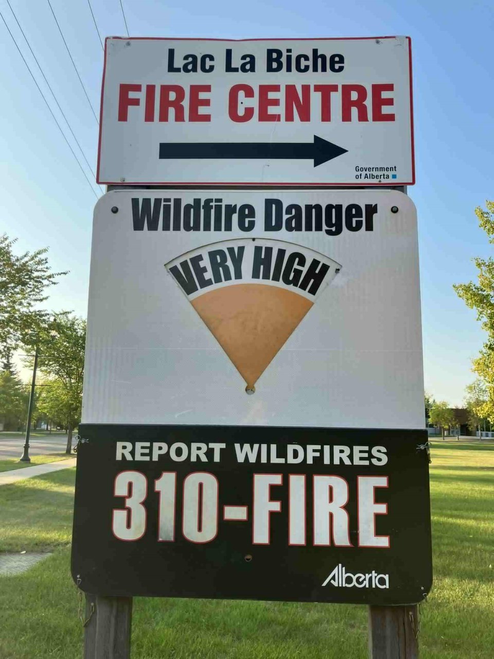 wildfire-sign-aug-27-2025