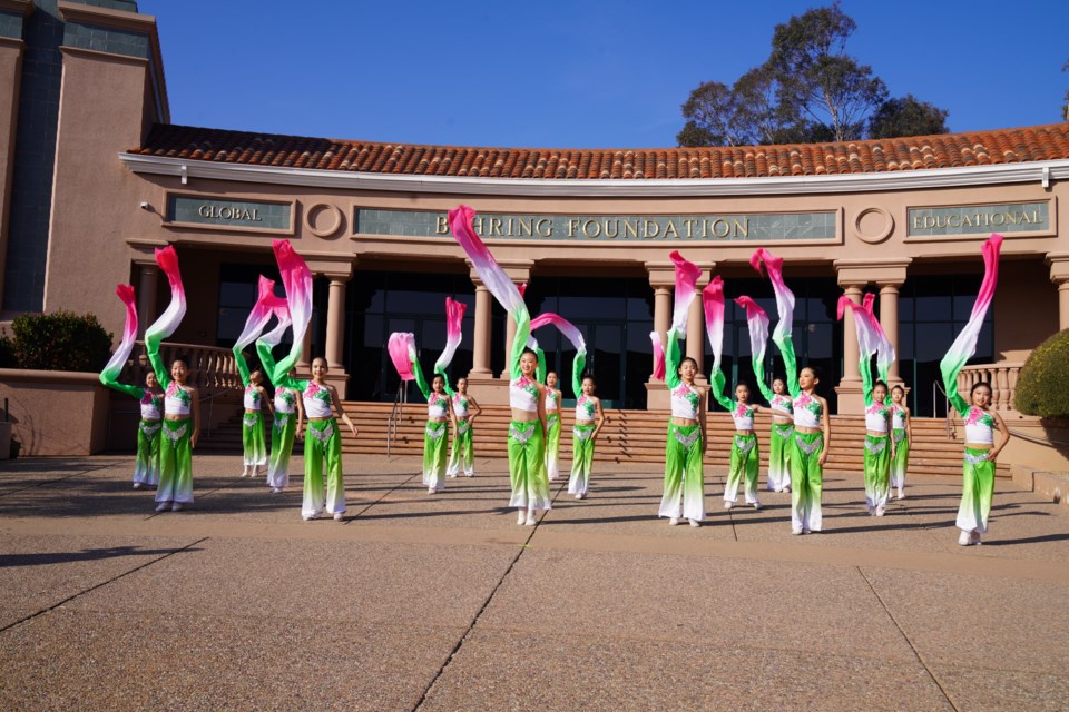 chinese-dance-school-4