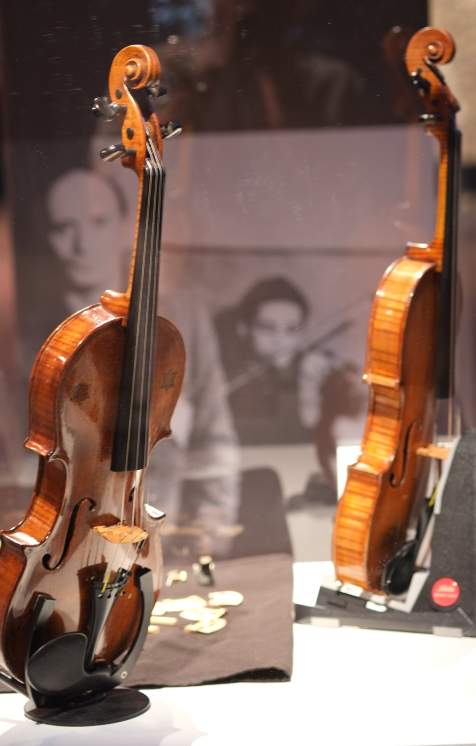 violins-of-hope
