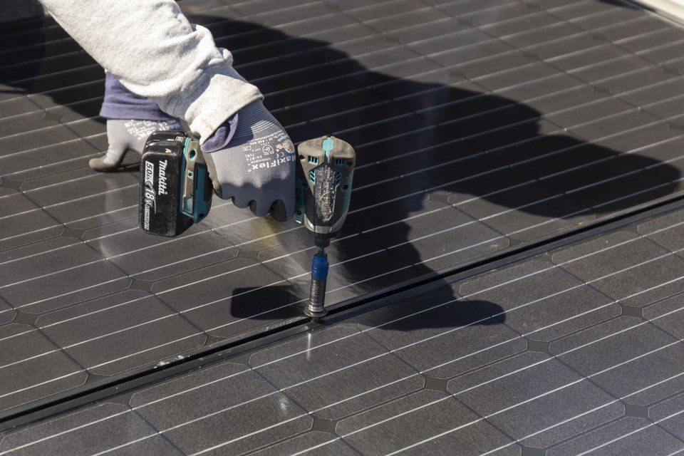 solar-panel-install