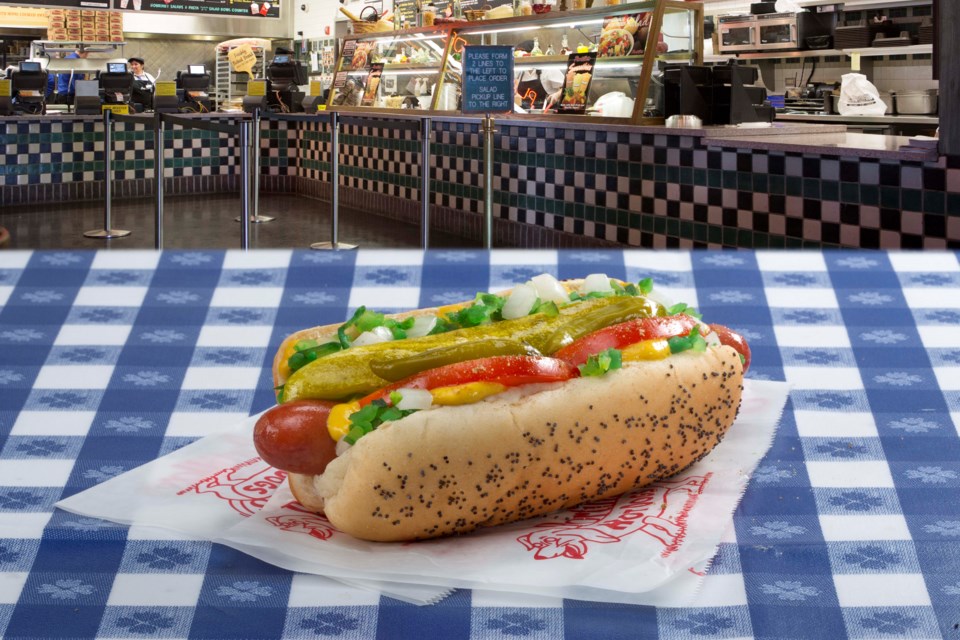 chicago-style-hot-dog