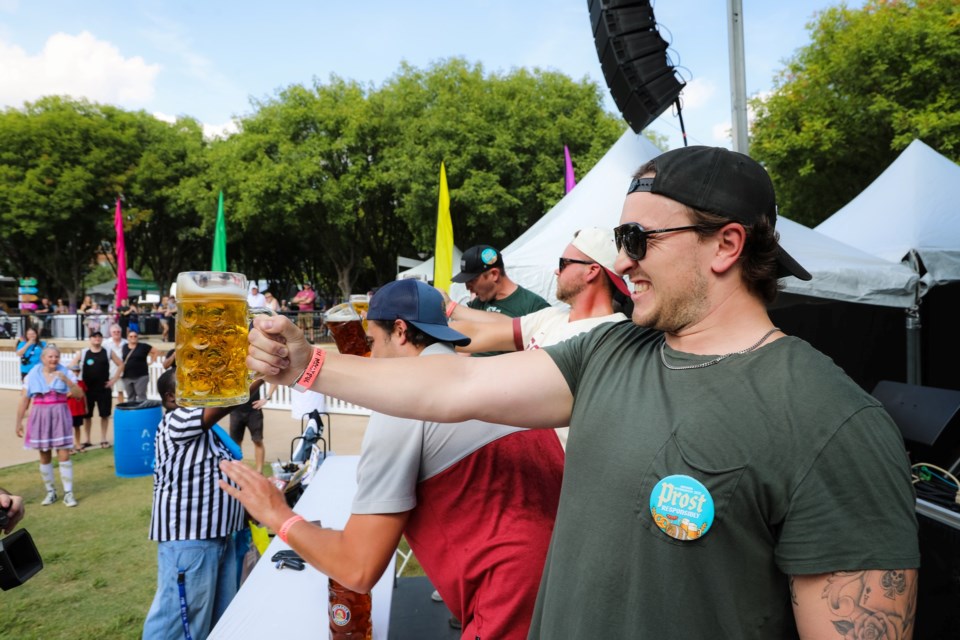 addison-oktoberfest-481072629_122227529708075962_2936151266469263100_n