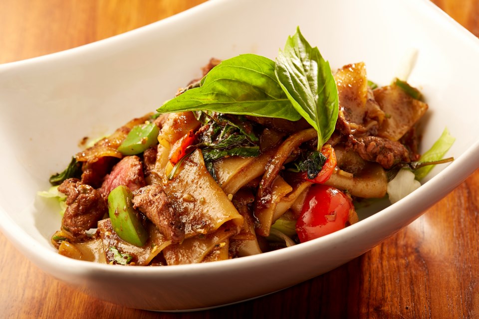 drunken-noodles
