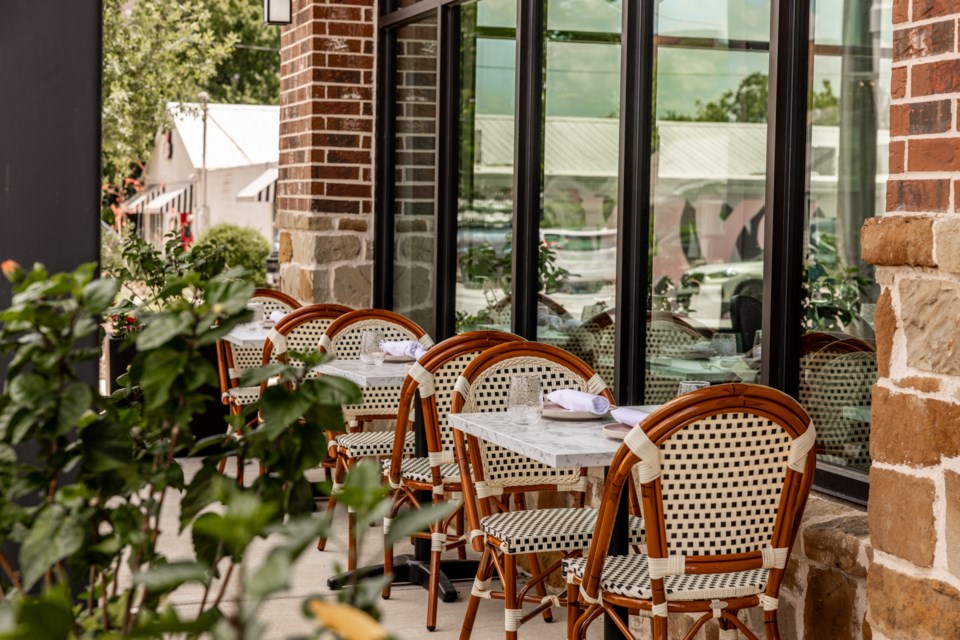 elaines-patio