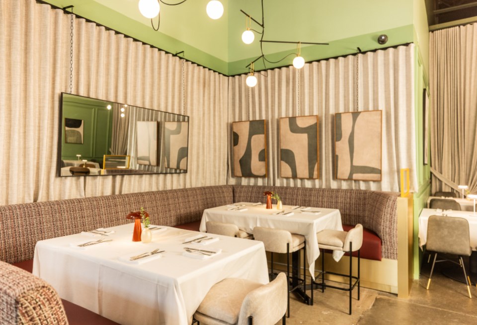 ella-interior-3
