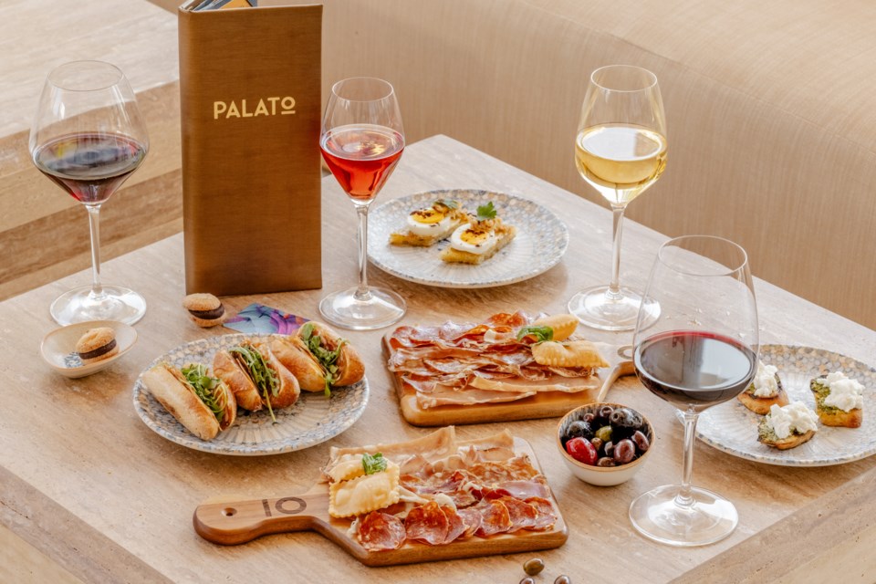 palato-lounge-outdoor-food-wine