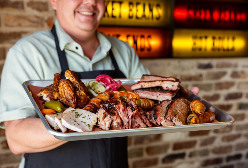 ten50-bbq-tray