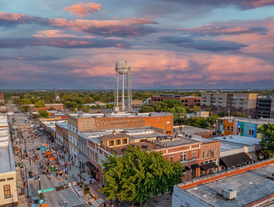 lightuplouisiana_2021_4_sky
