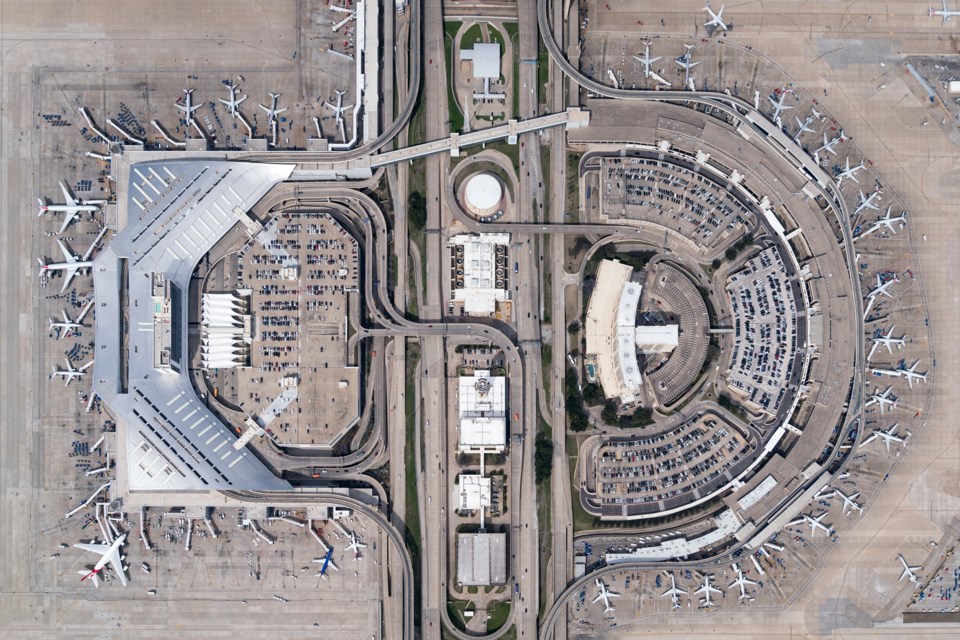photo-dfw-airport-facebook-81056280_3175683862458324_5556452109127254016_n