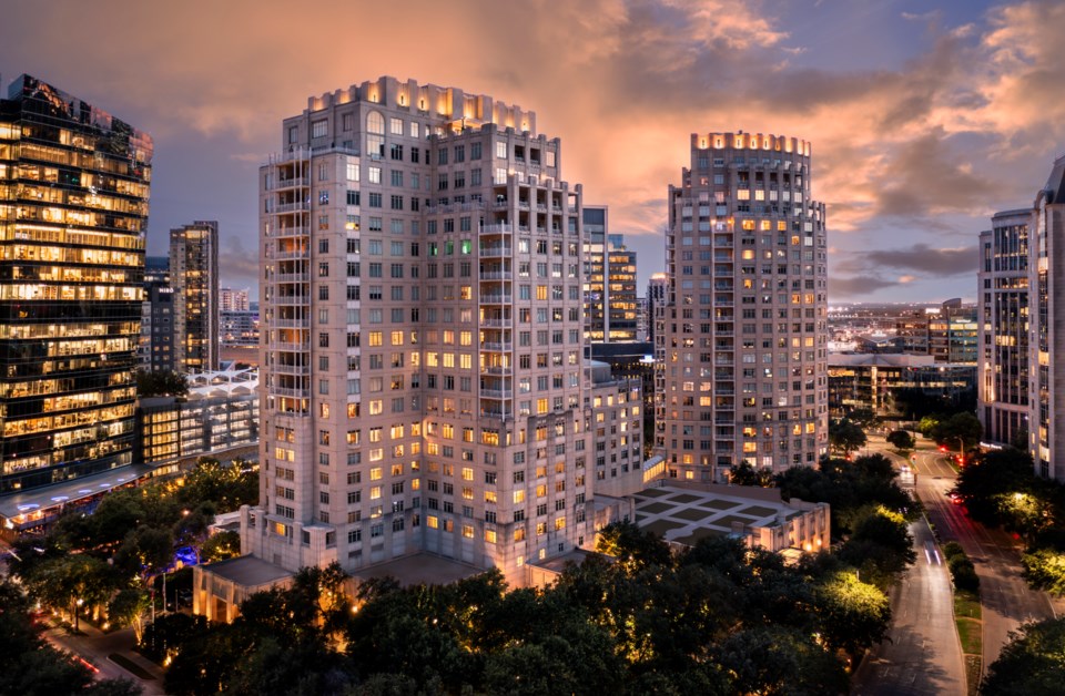 rc-dallas-exterior-sunset