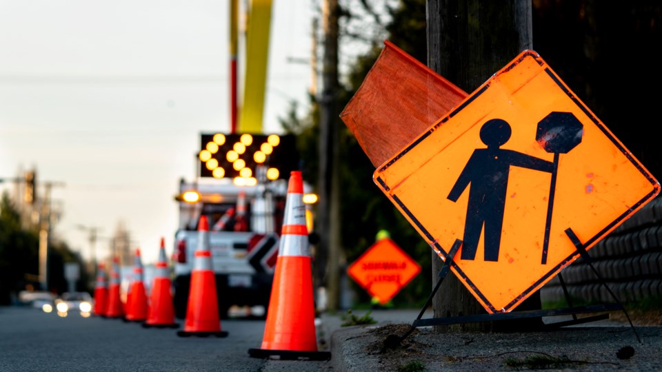 shutterstock_1697987737_daniel-avram_road-lane-closure