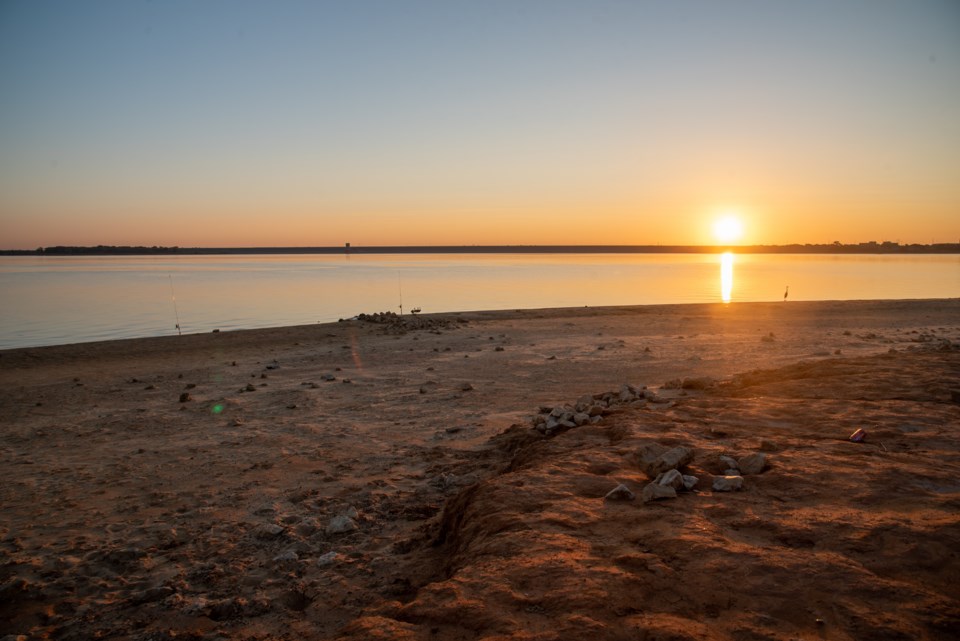 shutterstock_2377102143
