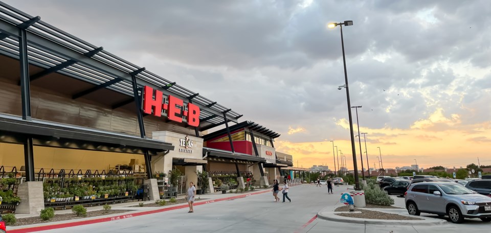 trong-nguyen_h-e-b-plano_shutterstock_2329084897