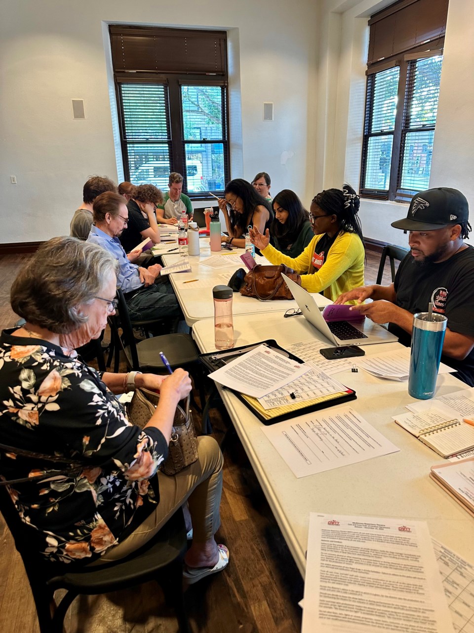 mrt-barefoot-read-thru-2025-w_crew
