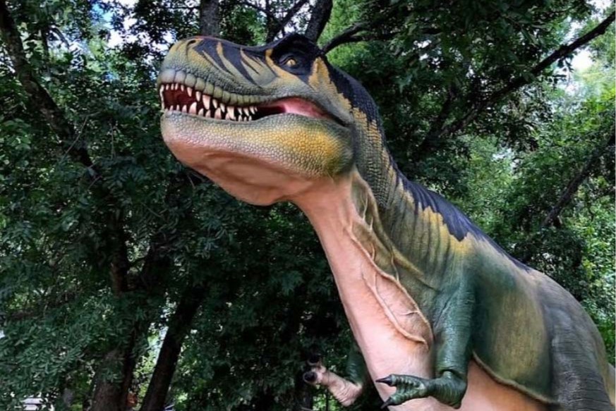 dinosaurs-live_gallery_01_comp