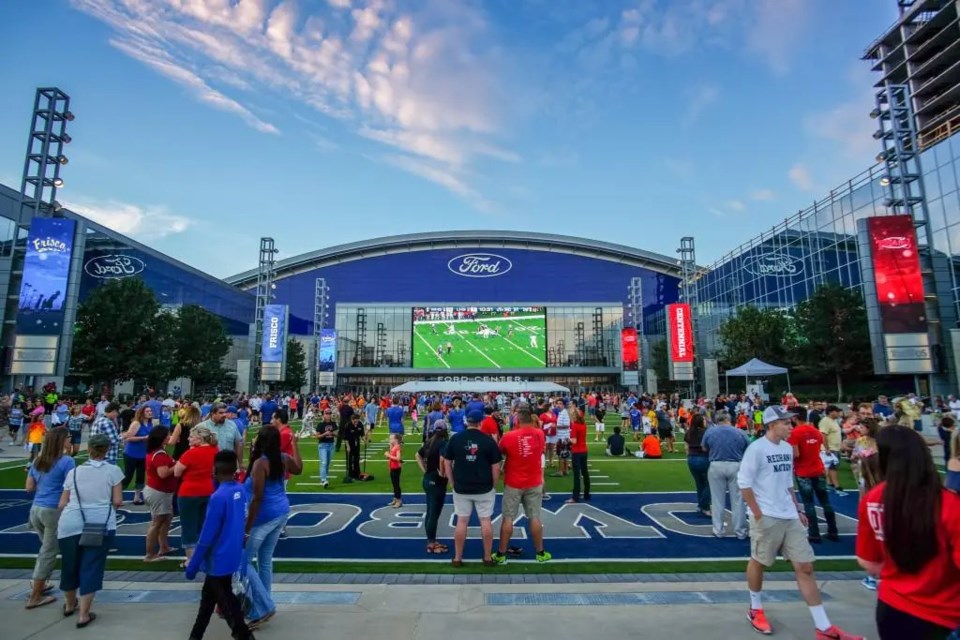 visit-frisco-ps_thestar_frisco_openingevent-30_0b48f5b9-5056-a36a-0767228b7618e212