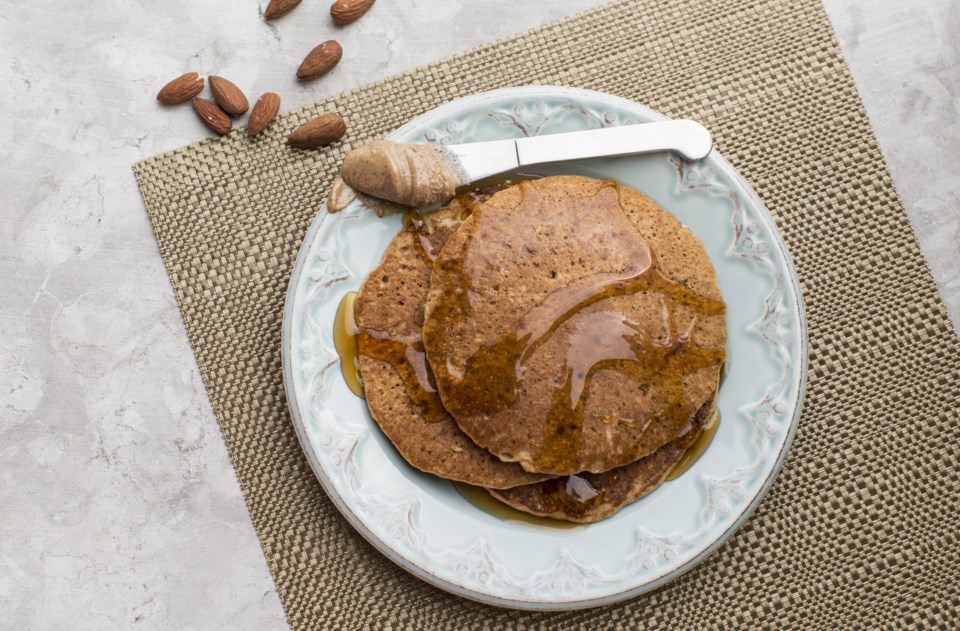 Almond Butter Maple Pancakes Snap Kitchen