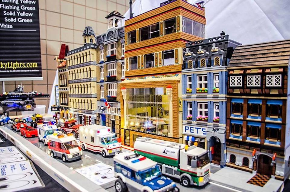 Lego plano online