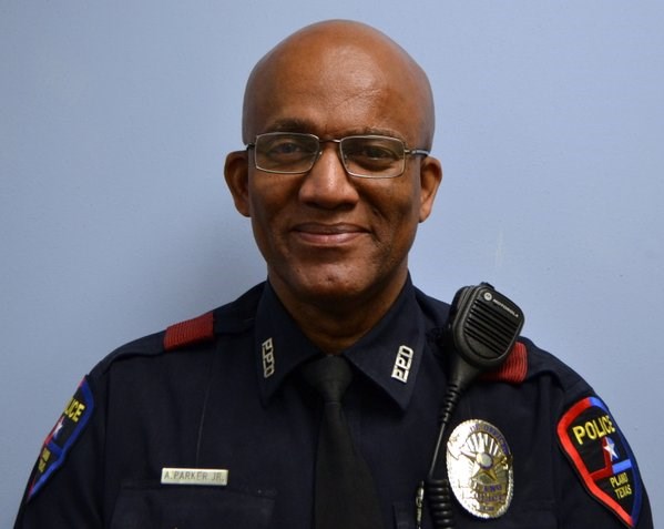 Plano police officer Art Parker clark high school officer of the year