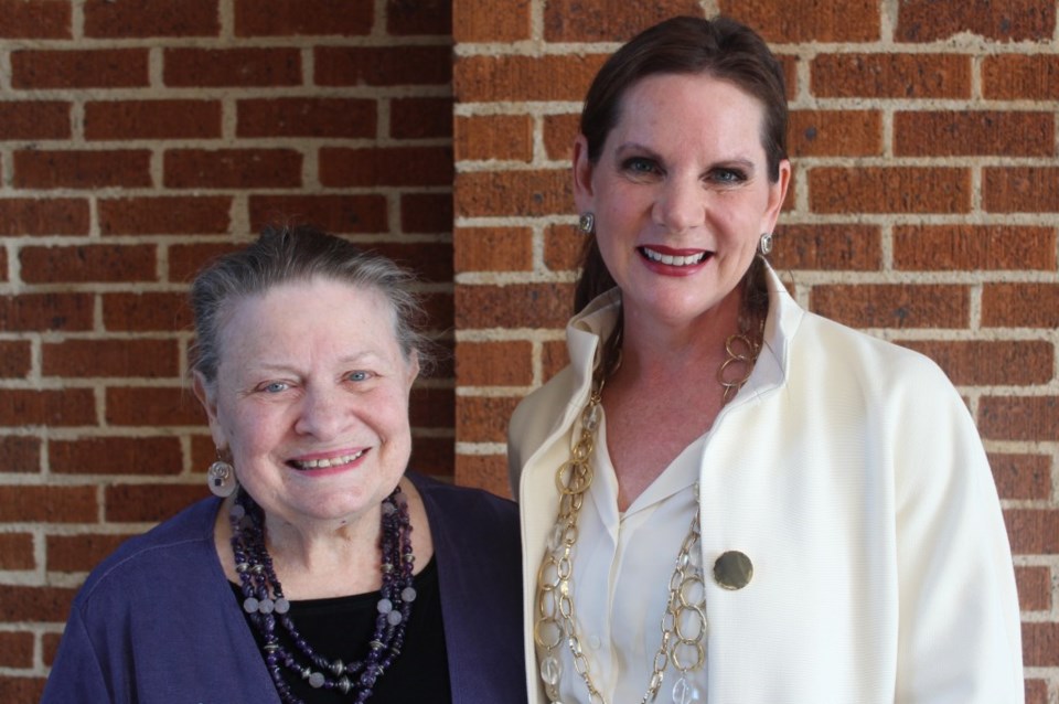 Lisa A. Raskin, Distinguished Leadership Award Plano 2016 and her mother-in-law