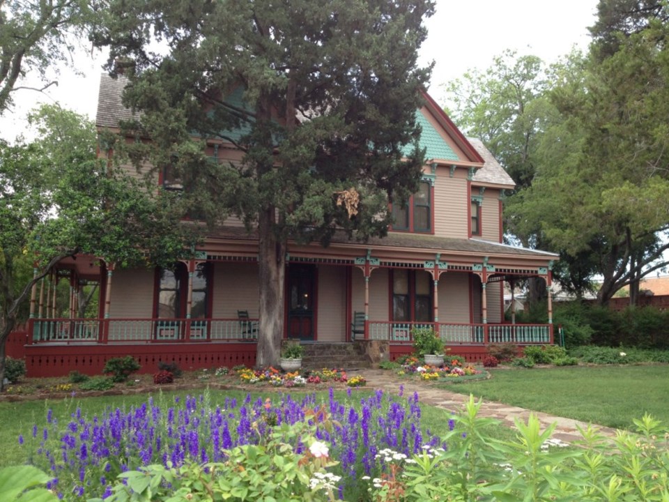 Heritage Farmstead Museum Plano 1 lg