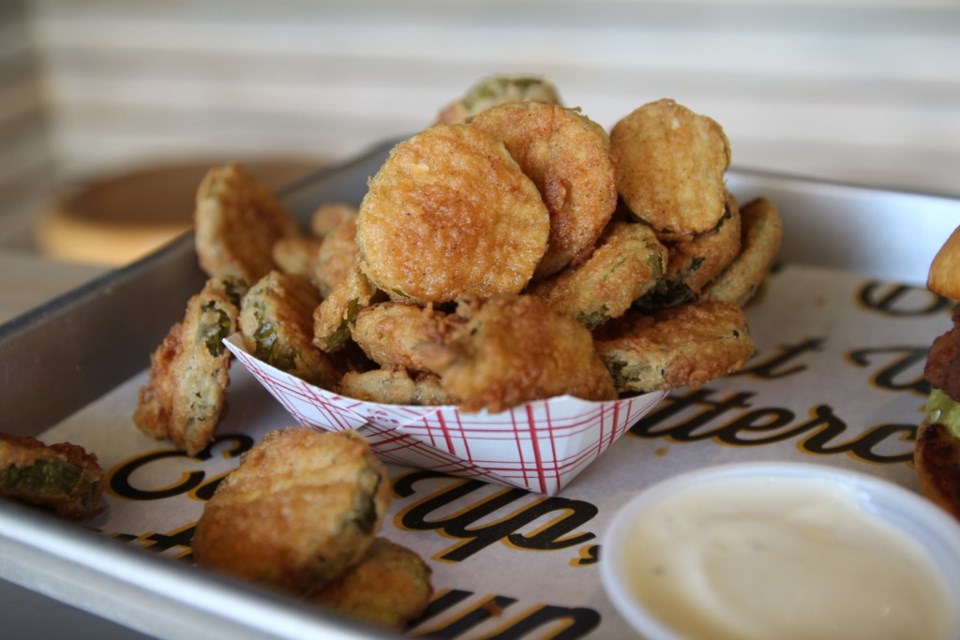 fried-pickles-super-chix