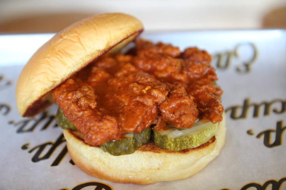 nashville-hot-chicken-super-chix