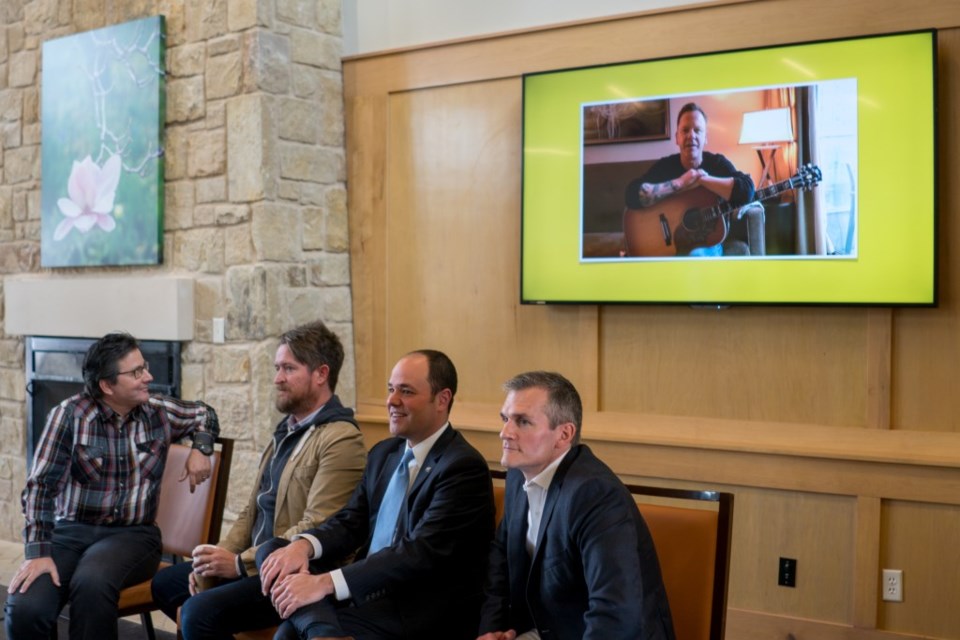 Kiefer Sutherland talks about his excitement to play at the TTMR in Plano this year. 