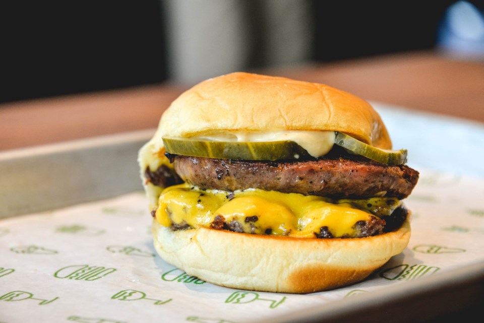 Shake_Shack_Plano_Legacy_West_Link_Burger