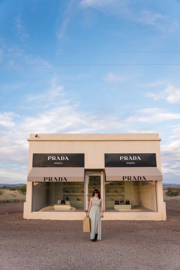 Prada Marfa, Texas