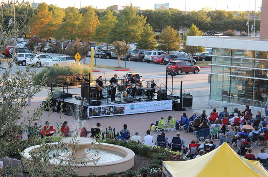 Concerts in the Courtyard