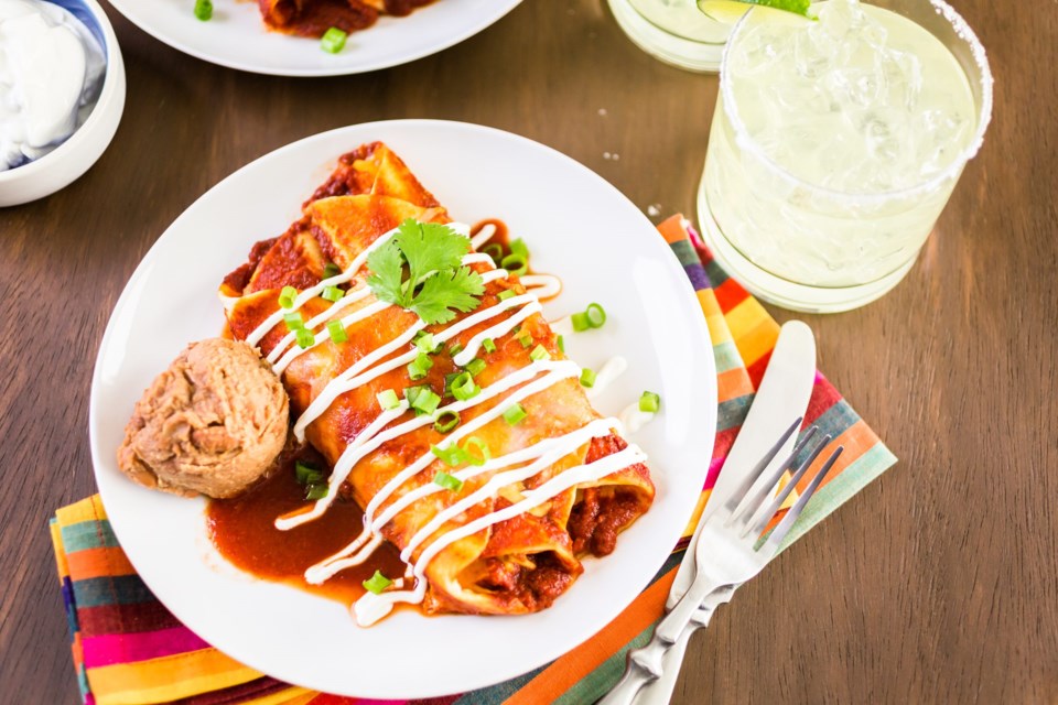 chicken and sour cream enchiladas